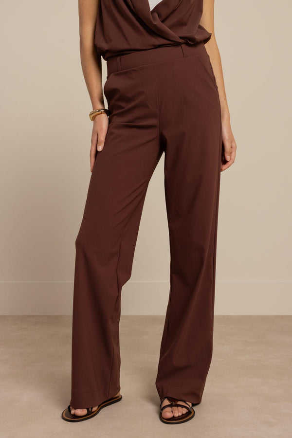 https://content.storeinfo.nl/applicatie/img/1092/00010548_chestnut_2.jpg