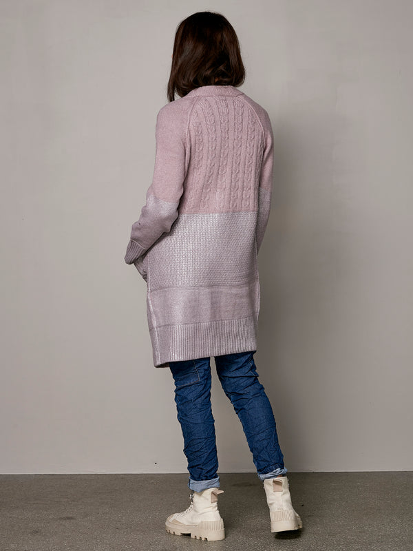 https://content.storeinfo.nl/applicatie/img/1092/20241120220948_1119202_811865VibeCardiganknit762DustypurplemixExtra3.jpg