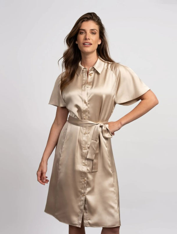 https://content.storeinfo.nl/applicatie/img/1092/20250616144241_3432594_izaacdress1.jpg