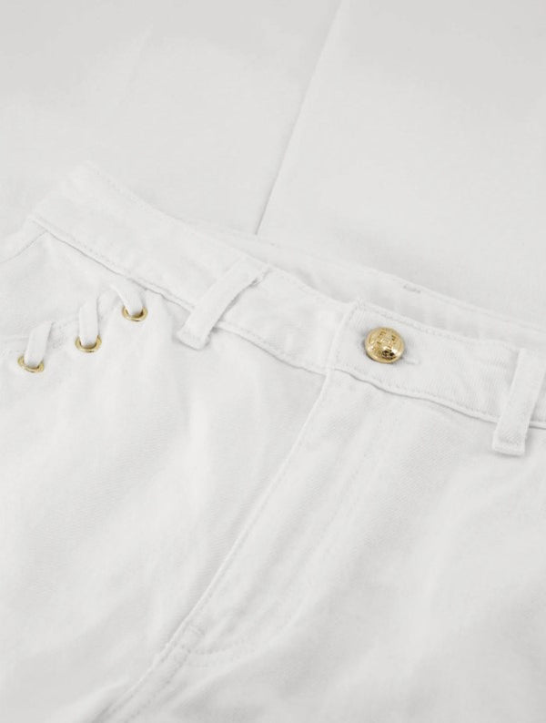 https://content.storeinfo.nl/applicatie/img/1092/20250707100326_1961442_isajeanswhite4.jpg