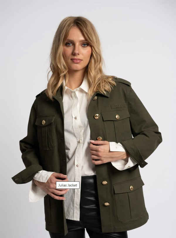 https://content.storeinfo.nl/applicatie/img/1092/20250922162447_4146063_julias4.jpg