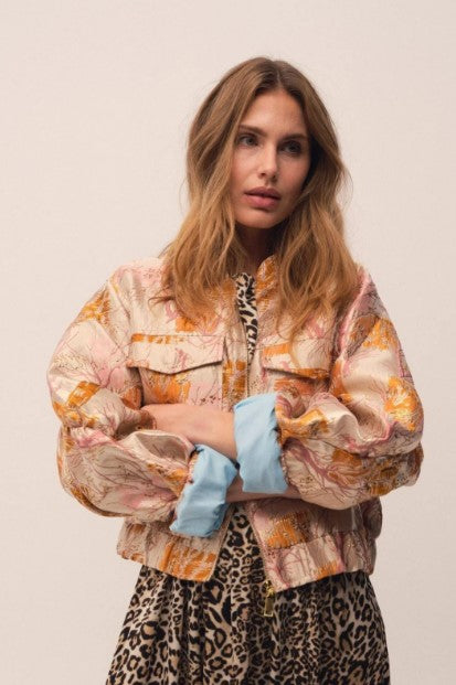 https://content.storeinfo.nl/applicatie/img/1092/20260518205941_961719_CapellaGoBomberJacket2.jpg