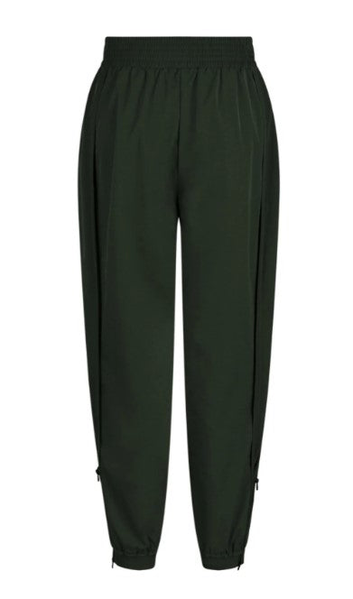 https://content.storeinfo.nl/applicatie/img/1092/20260518212401_962495_MollieGOPantsDarkArmy1.jpg