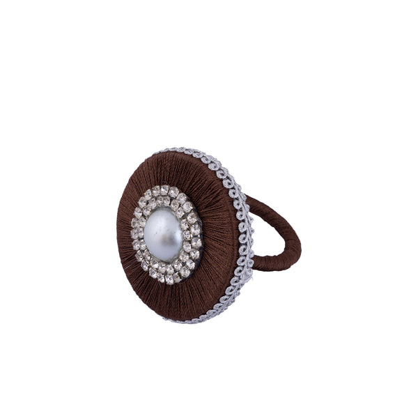 Bonnie Brown poly napkin ring with pearl