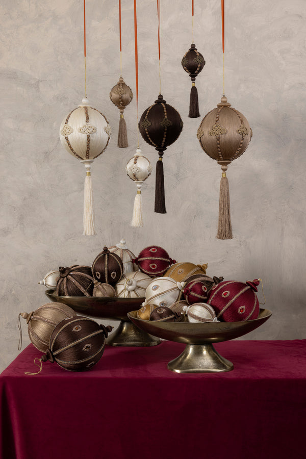 Dahryl polyester thread ball with tassel